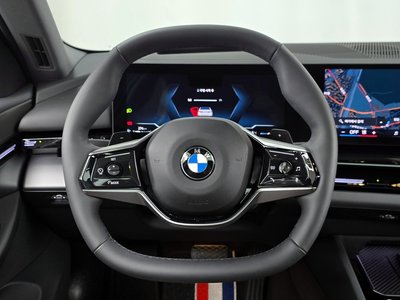 2024 BMW 5 SERIES 缩略图 19