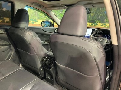 2023 Lexus NX — миниатюра 37