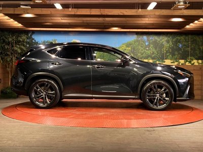 2023 Lexus NX — миниатюра 28