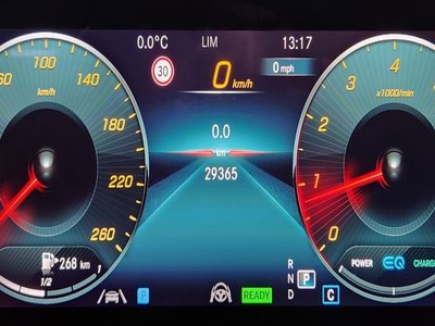 MERCEDES-BENZ E-CLASS - 8