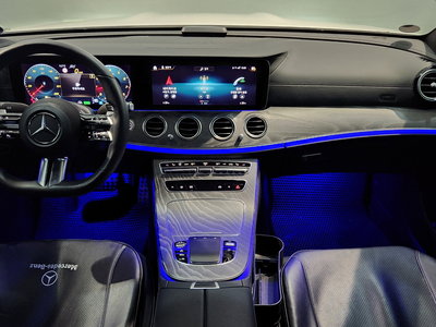 MERCEDES-BENZ E-CLASS - 5