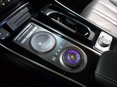 صورة مصغرة 12 لـ 2021 Genesis GV80