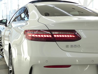 MERCEDES-BENZ E-CLASS COUPE - 6