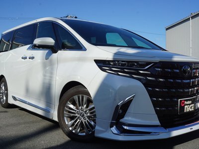 TOYOTA ALPHARD - 9