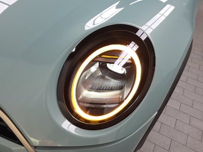 صورة 10 لـ 2025 MINI COOPER S