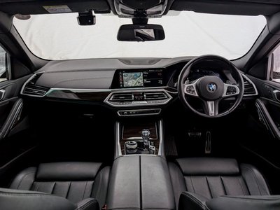 2021 BMW X6 — миниатюра 14