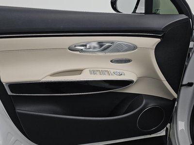 2024 Genesis GV70 — миниатюра 14