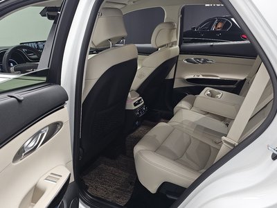 2024 Genesis GV70 — миниатюра 18