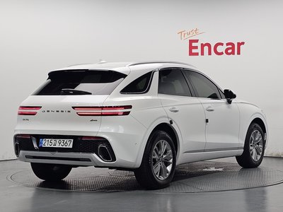 صورة 4 لـ 2024 Genesis GV70
