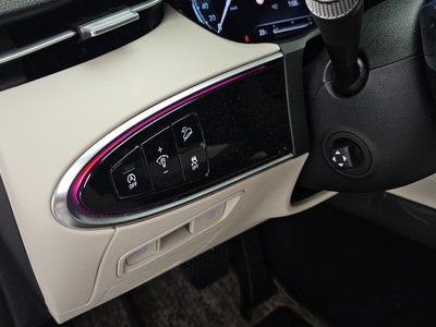 2024 Genesis GV70 — миниатюра 33