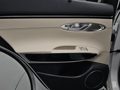 2024 Genesis GV70 — миниатюра 15
