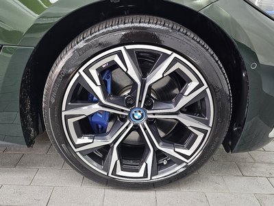BMW I4 - 6