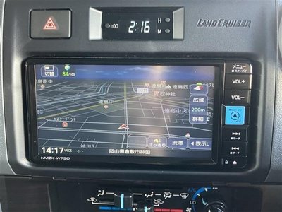 TOYOTA LAND CRUISER 70 - 10