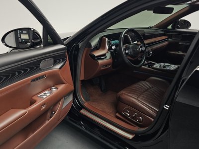صورة 10 لـ 2023 Genesis G90 (RS4)