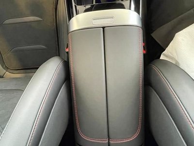 صورة مصغرة 32 لـ 2025 Mercedes-BENZ GLC