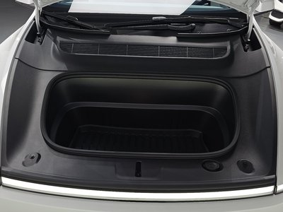 TESLA MODEL Y - 7