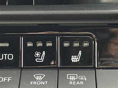 TOYOTA CROWN SPORT - 10