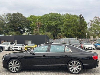 BENTLEY FLYING SPUR - 4