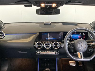 MERCEDES-BENZ GLA - 6