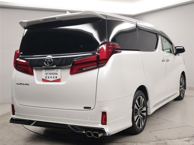 2021 TOYOTA ALPHARD photo 3