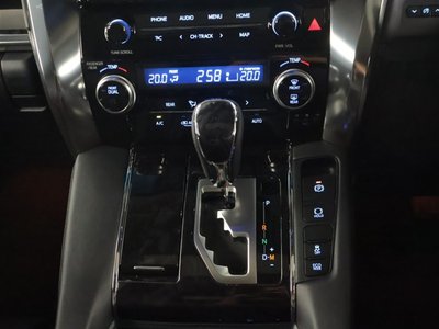 2021 TOYOTA ALPHARD — миниатюра 14
