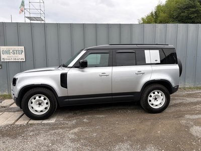 LAND ROVER DEFENDER - 9