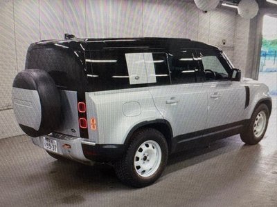 LAND ROVER DEFENDER - 3