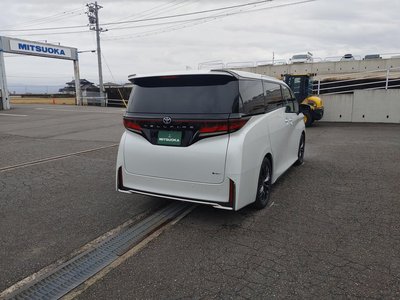 صورة 9 لـ 2026 Toyota VELLFIRE