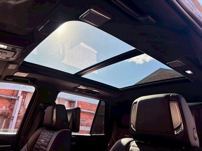 CADILLAC ESCALADE - 5