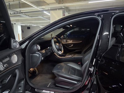 MERCEDES-BENZ E-CLASS - 7