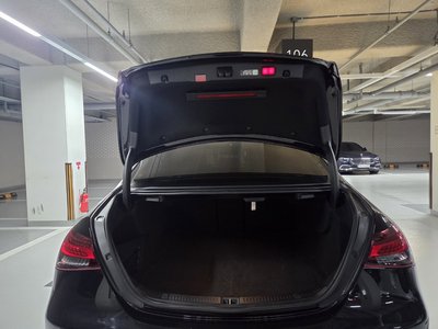 MERCEDES-BENZ E-CLASS - 6