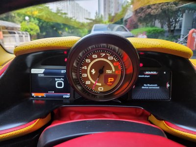 2018 Ferrari 812 SUPERFAST thumbnail 18