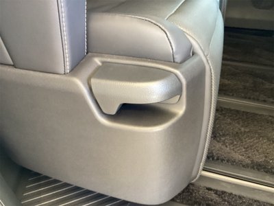 2023 Toyota ALPHARD — миниатюра 43