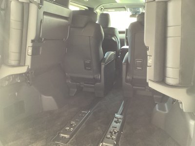 2023 Toyota ALPHARD — миниатюра 37