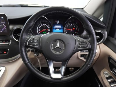 2023 Mercedes-BENZ V-CLASS 照片 9