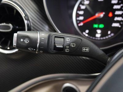 2023 Mercedes-BENZ V-CLASS 缩略图 12