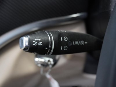 2023 Mercedes-BENZ V-CLASS 缩略图 13