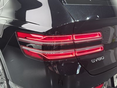 GENESIS GV80 - 10