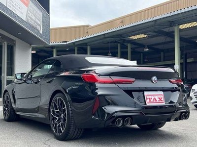 BMW M8 CABRIOLET - 10