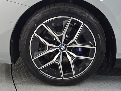 صورة 6 لـ 2025 BMW 5 SERIES
