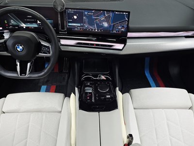 صورة 5 لـ 2025 BMW 5 SERIES