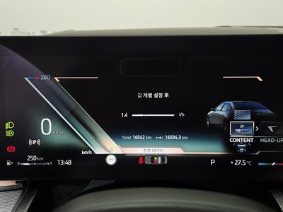 2025 BMW 5 SERIES 缩略图 11