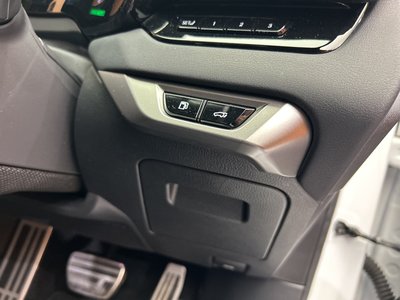 صورة مصغرة 27 لـ 2023 Lexus RX