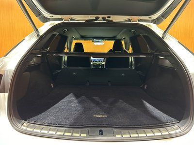 صورة مصغرة 49 لـ 2023 Lexus RX