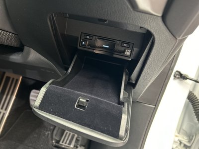 صورة مصغرة 28 لـ 2023 Lexus RX