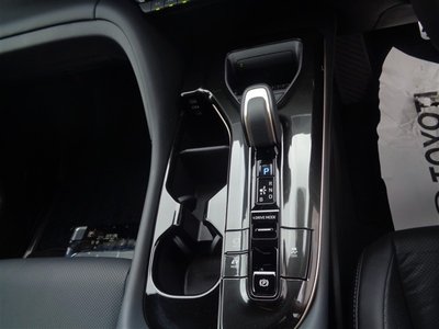 صورة مصغرة 17 لـ 2024 Toyota CROWN SPORT