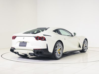 FERRARI 812 SUPERFAST - 8
