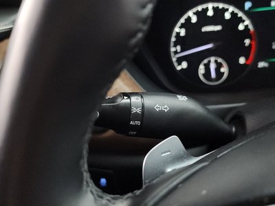 2021 Genesis G90 — миниатюра 38