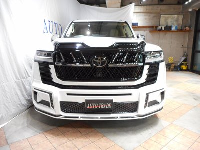 TOYOTA LAND CRUISER 300 - 2