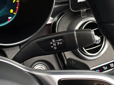 MERCEDES-BENZ GLC - 9